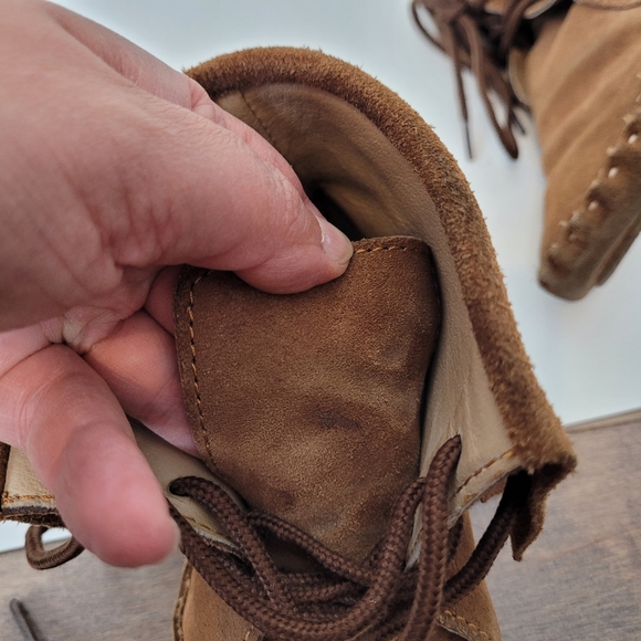 Softmoc brown mocassins with fringe in size 6 - Picture 11 of 13